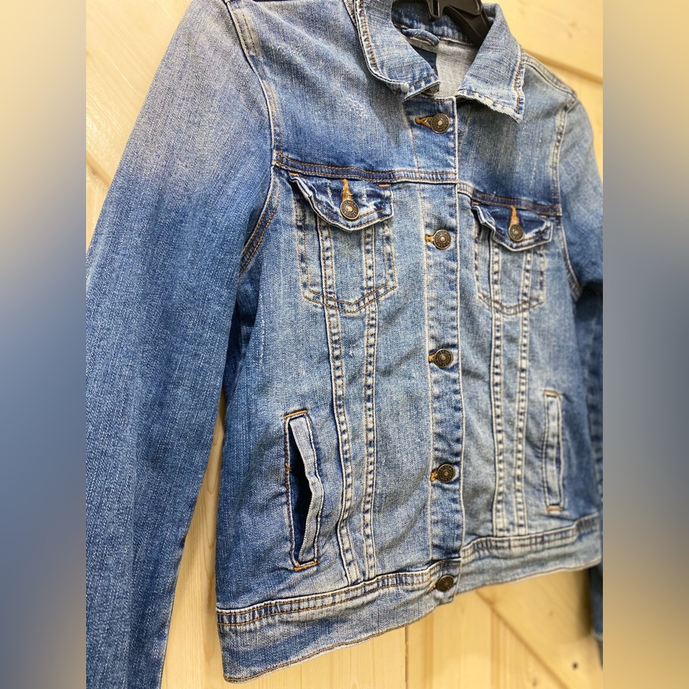 ❤️❤️Just USA Denim Chic Blue Jean Long Sleeve Button Down Denim Jacket - Picture 2 of 9